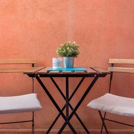 Centre Apartment Grotte Bianche 2 カターニア エクステリア 写真