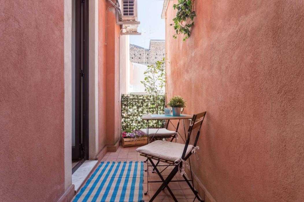 Centre Apartment Grotte Bianche 2 カターニア エクステリア 写真